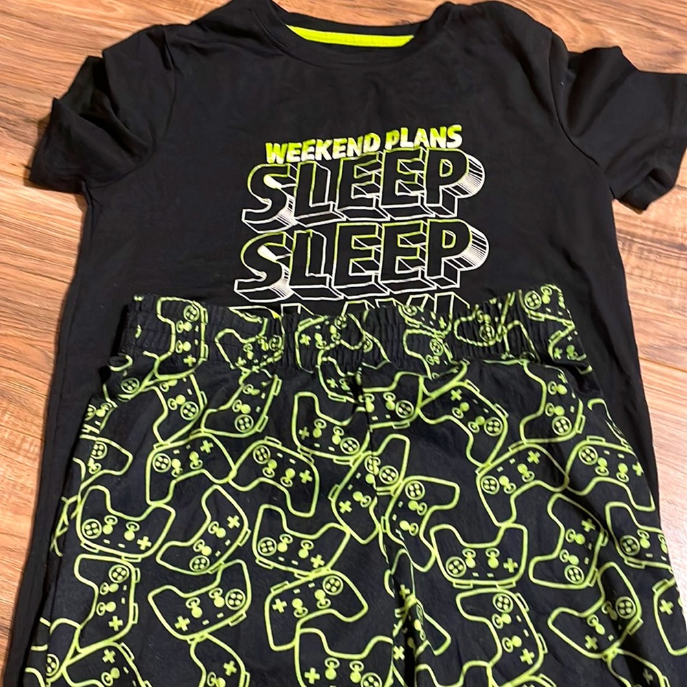 Boys gamer pajama set